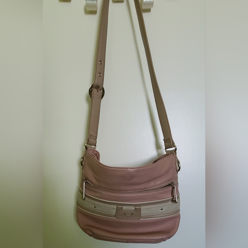 Stone Mountain Leather Bag